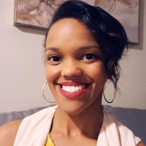 Meet your Posher, Lissette